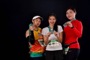 BIB: 200, 258, 26646, 26200
                            <button type="button" onclick="openModal(9294577)" class="btn btn-primary btn-sm float-right btn-popup" data-toggle="modal" data-target=".modal-high-quality">
                        <i class="fas fa-shopping-cart"></i> Add to Cart
                    </button>
                                            <button type="button" onclick="isThisMe(9294577, true)" class="btn btn-success btn-sm float-right btn-popup btn-isme hidden" data-toggle="tooltip" data-placement="bottom" title="นี่คือรูปของคุณใช่ไหม คลิกที่นี่เพื่อเอาเข้าอัลบั้ม">
                        <i class="fas fa-plus"></i> Add to album
                    </button>
                    <button type="button" onclick="isThisMe(9294577, false)" class="btn btn-warning btn-sm float-right btn-popup btn-isnotme hidden">
                        <i class="fas fa-ban"></i> Remove from album
                    </button>